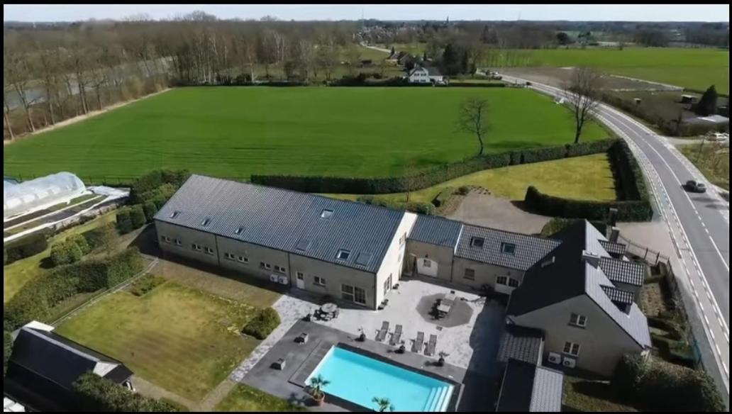 Susberg 4 Apartment NeerNeerpelt Exterior photo