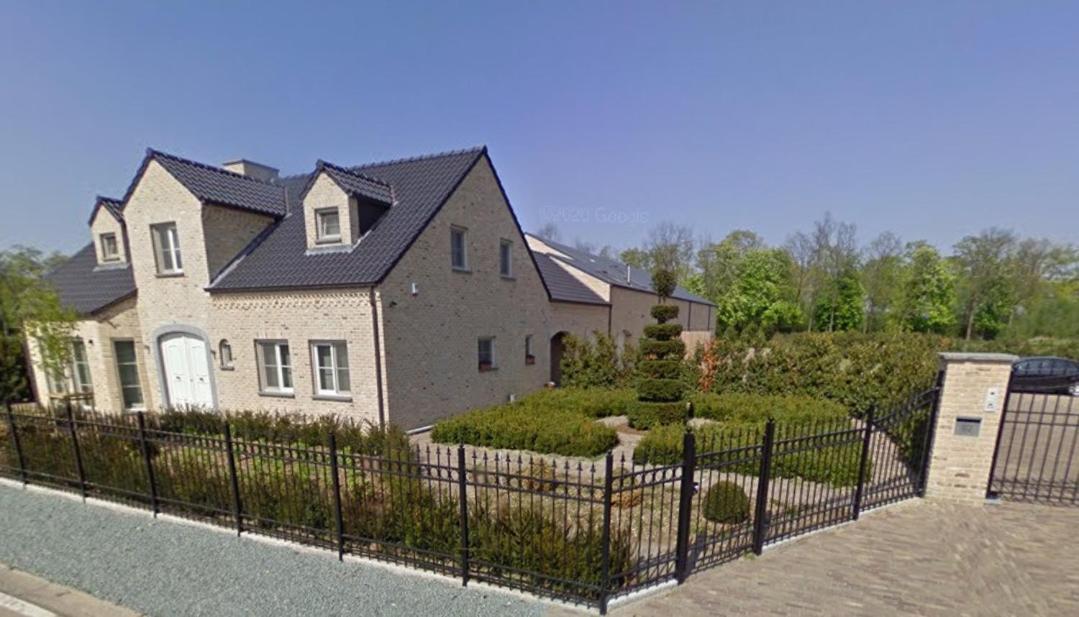 Susberg 4 Apartment NeerNeerpelt Exterior photo